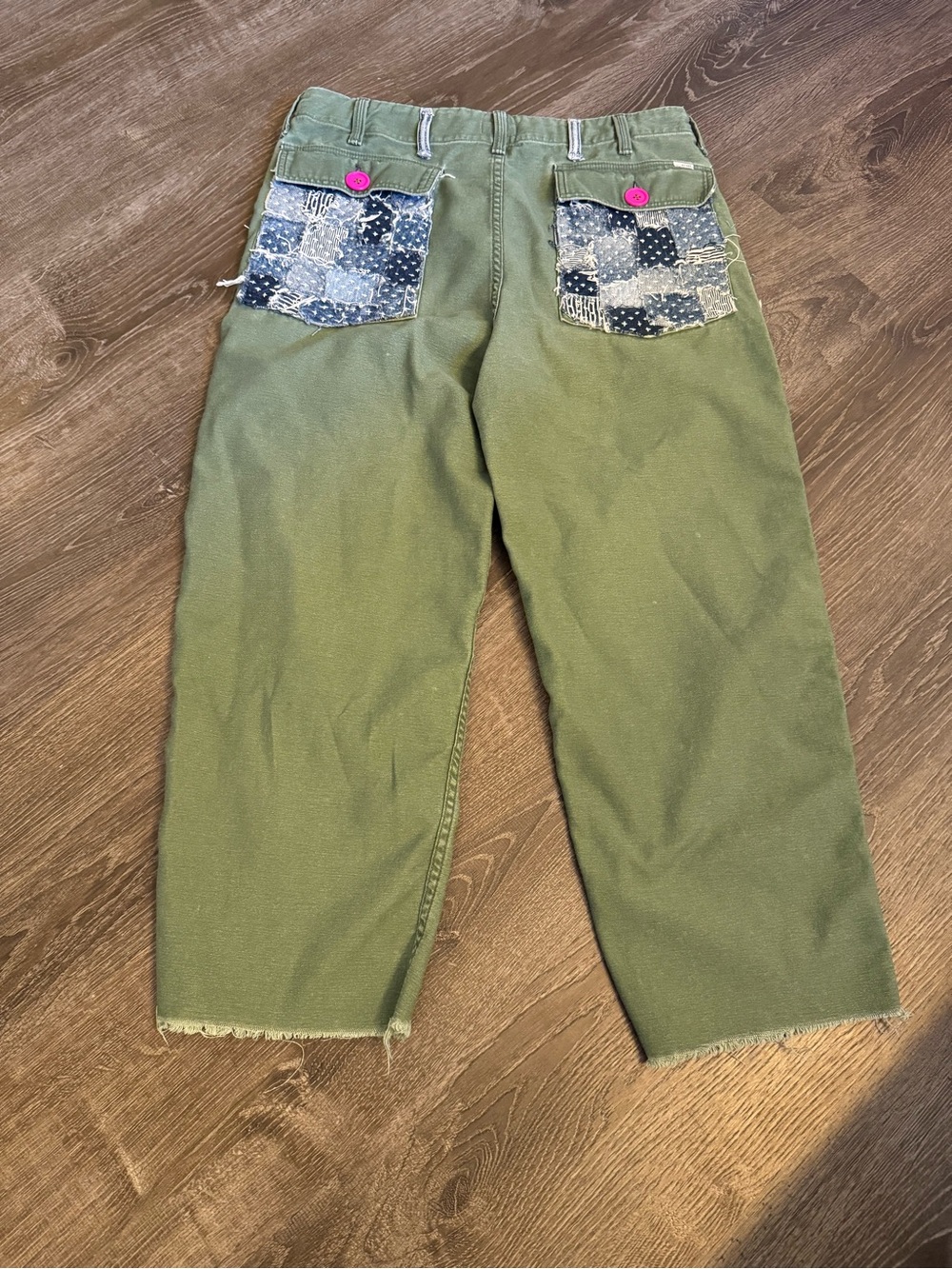 MOTHER Upcycled Olive Green Capris with Blue Patch Sashiko Pockets - Picture 5 of 8